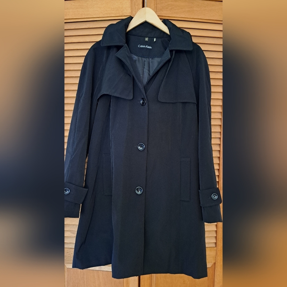 Calvin Klein Women's Black Coat W Hood Size L EUC